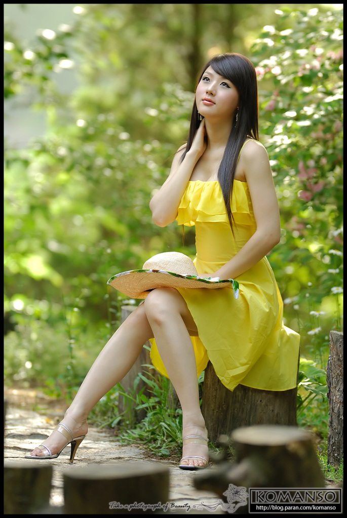 Hwang Mi Hee (황미희) Yellow Cocktail Dress
